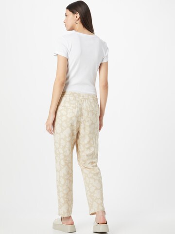 GAP Tapered Pants in Beige