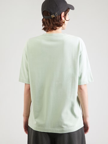 Tricou 'TARJAA' de la ARMEDANGELS pe verde