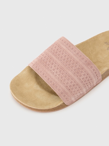 ADIDAS ORIGINALS Plätu 'ADILETTE', värv roosa