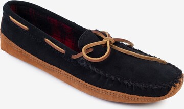 Minnetonka Moccasins in Black