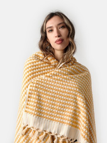 MARSIKOH Beach Towel 'PomPom' in Yellow