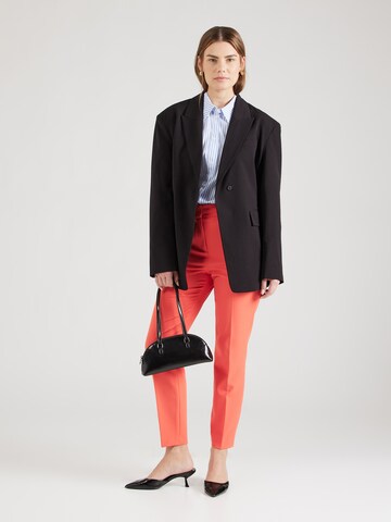 s.Oliver BLACK LABEL Regular Pleated Pants in Red