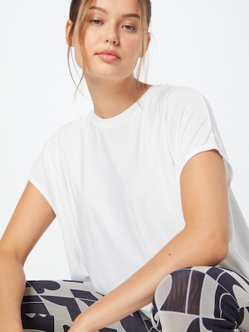 River Island - Camiseta en blanco