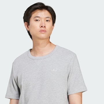 ADIDAS ORIGINALS Shirt 'Trefoil Essentials' in Grey