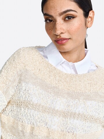 Rich & Royal Sweater in Beige
