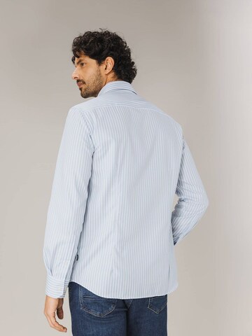 Coupe regular Chemise State of Art en bleu
