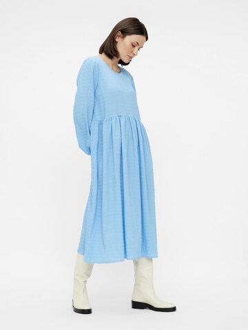 PIECES Sukienka 'Pernua' w kolorze niebieski: przód