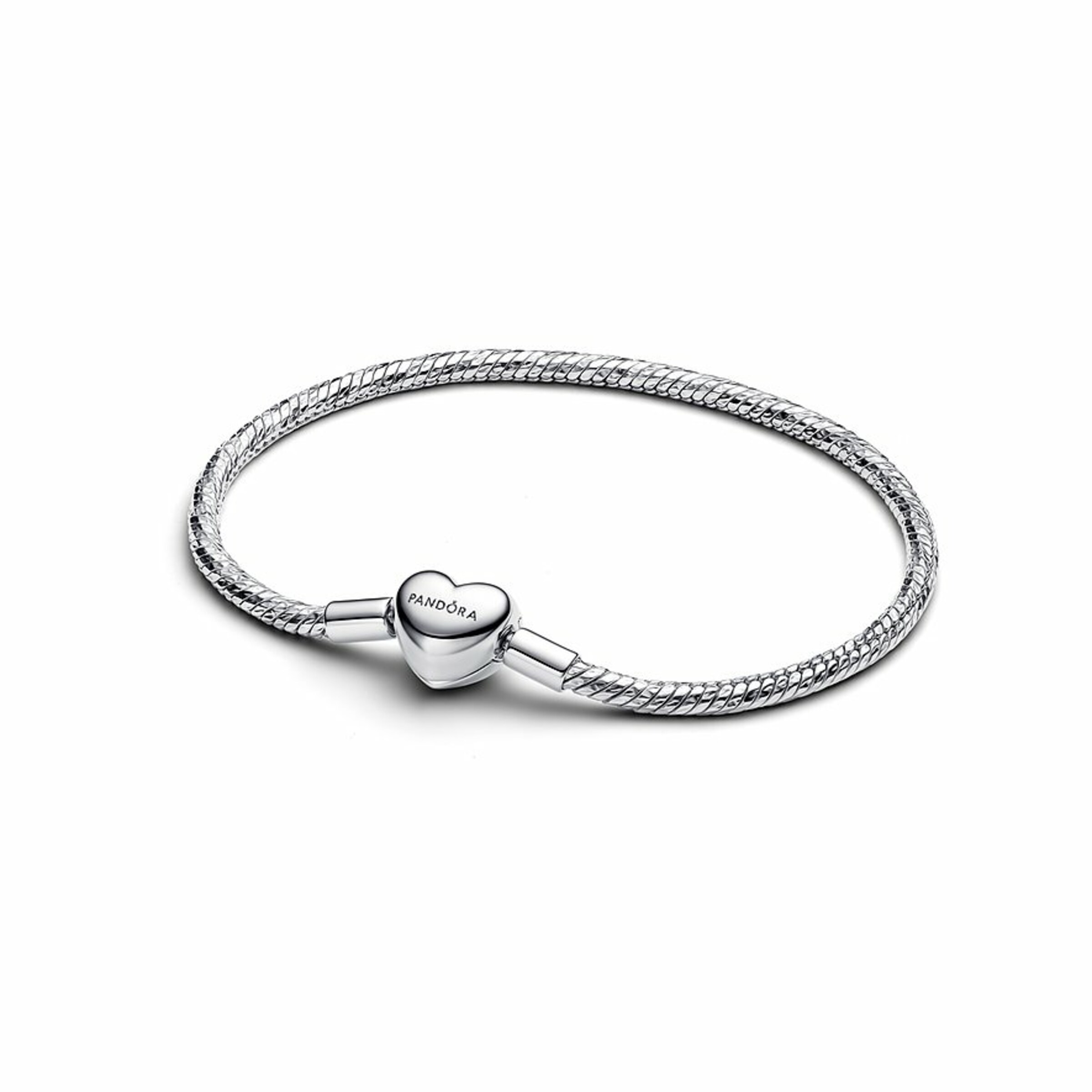 Pandora Bracelet in Silver: front
