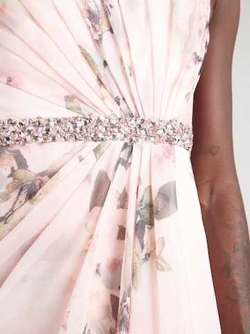 mascara - Vestido en rosa