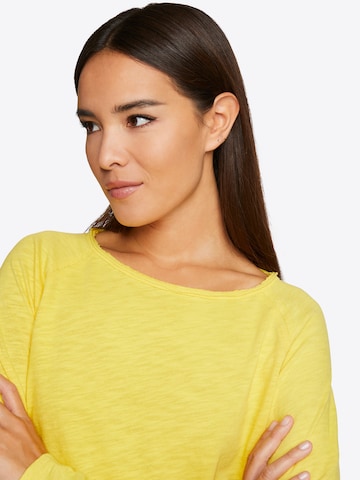 T-shirt Rich & Royal en jaune