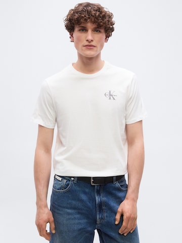 Calvin Klein Jeans - Camisa em preto: frente