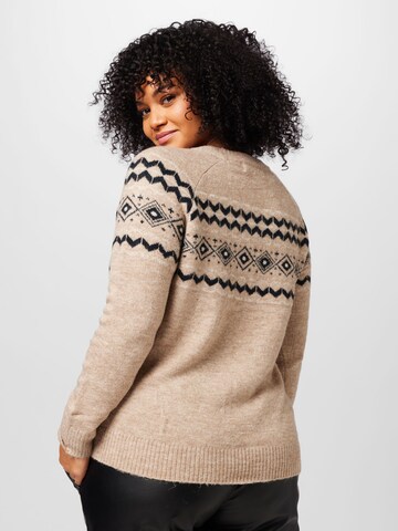 Vero Moda Curve Sweater 'FIFI FAIRISLE' in Beige