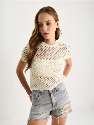 Pullover di Bianco Lucci in beige