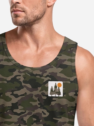 Neverless Shirt 'Pine Trees' in Green
