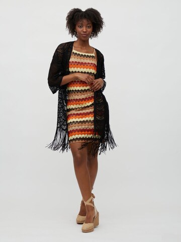 VILA Kimono in Black: front