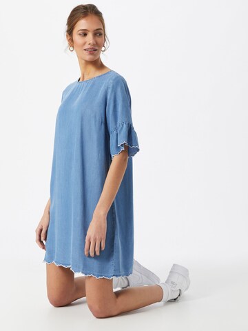 Robe 'Jila' ABOUT YOU en bleu