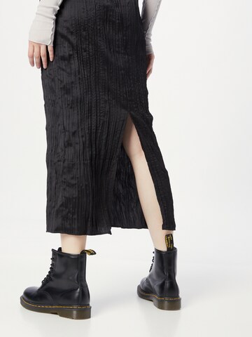 Monki Skirt in Black