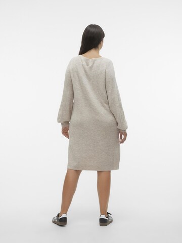 Abito in maglia 'CLEFILE' di Vero Moda Curve in grigio