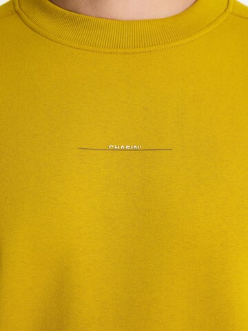 CHASIN' Sweatshirt 'Ido' in Yellow