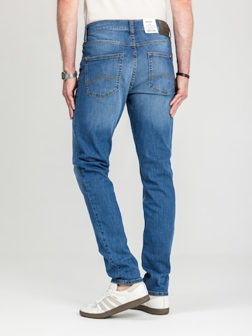 Tapered Jeans 'Mustang Style Tramper Tapered Denim Blue 1018016 5000 623' di MUSTANG in blu