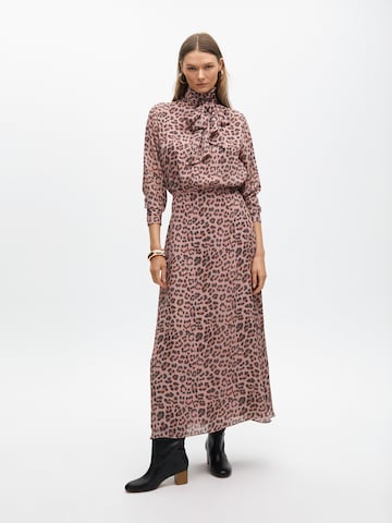 Lola Casademunt Kleid in Pink: Vorderseite
