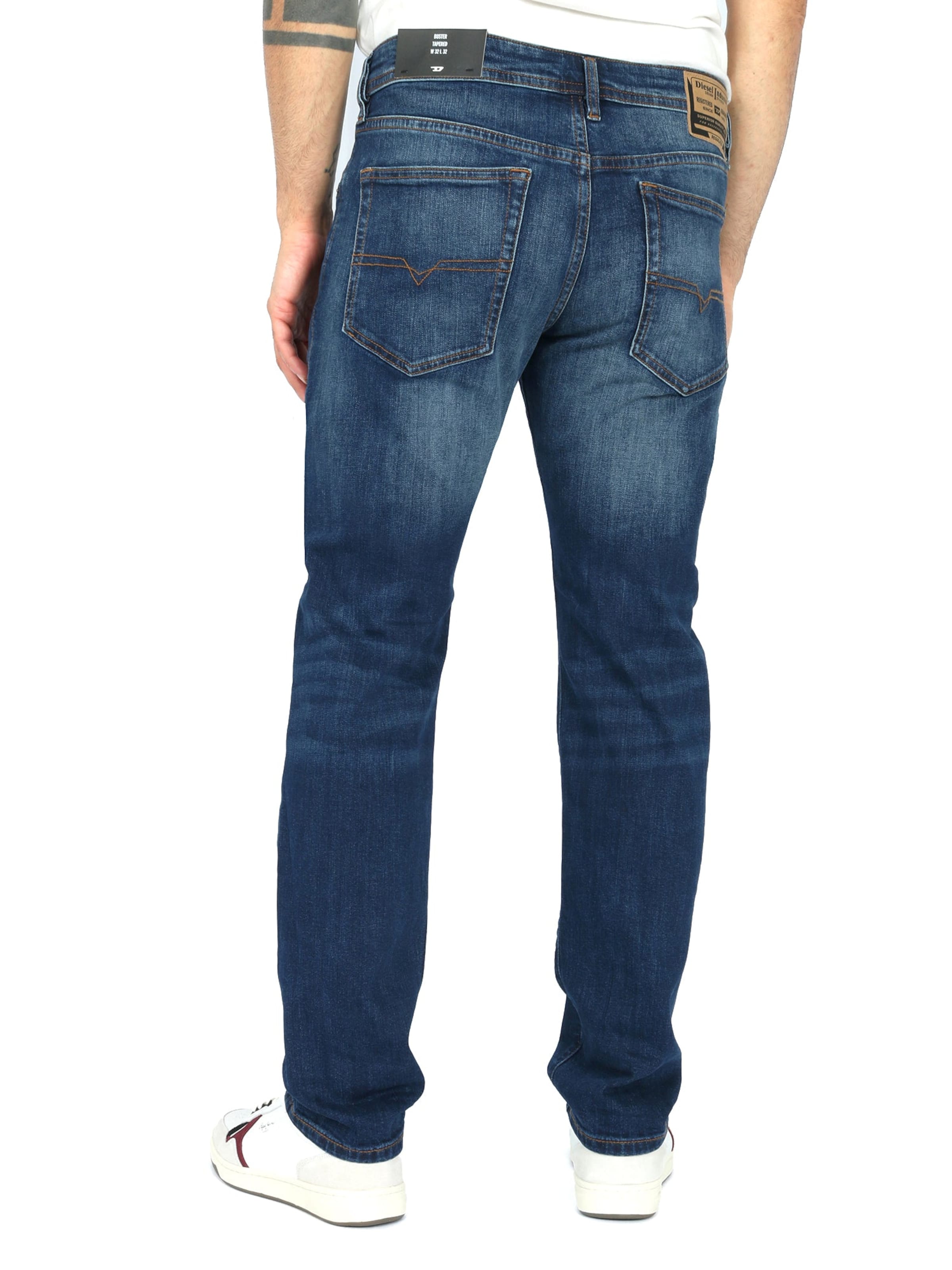 DIESEL Tapered Jeans 'BUSTER-X'‌‌‌‌‌‌‌ in Blau