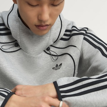 ADIDAS ORIGINALS Mikina 'Spacer Teamgeist 26' – šedá