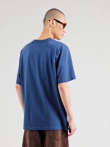 Lyle & Scott T-shirt i blå: baksida