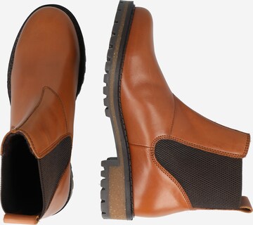 Ten Points Chelsea boots 'ISADORA' in Bruin