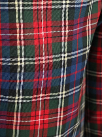 Steppin' out Slim fit Button Up Shirt in Red
