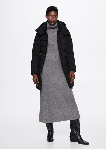 Manteau d’hiver 'BEGO' MANGO en noir