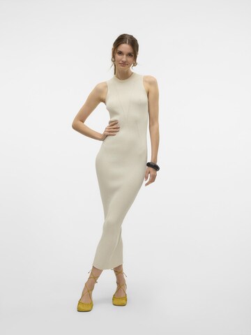 Robes en maille 'PELIA' VERO MODA en blanc