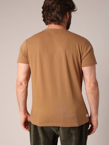 T-Shirt 'Cabo' Deeluxe en marron