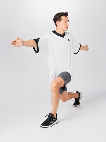 Regular fit Maglia funzionale 'Urban Foot' di ADIDAS PERFORMANCE in bianco