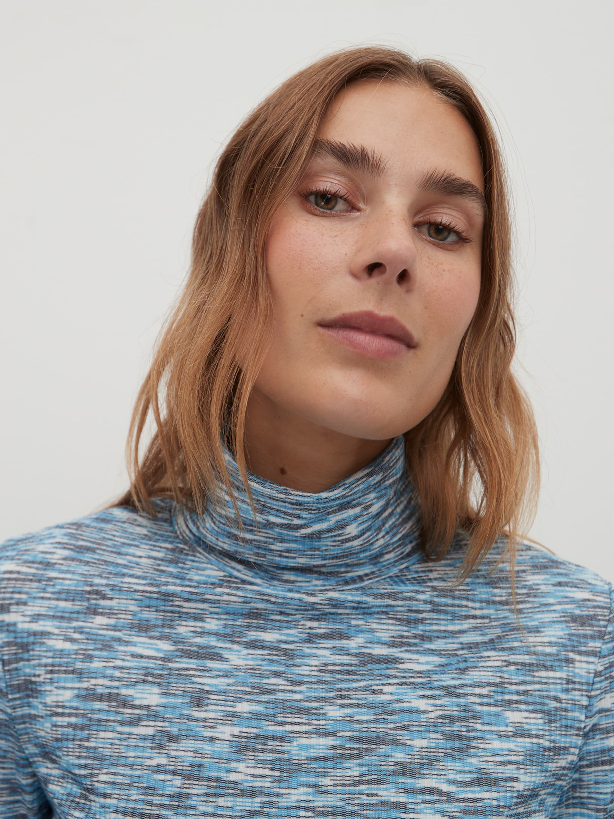 EDITED Producten Shirt 'Alicia' Blauw