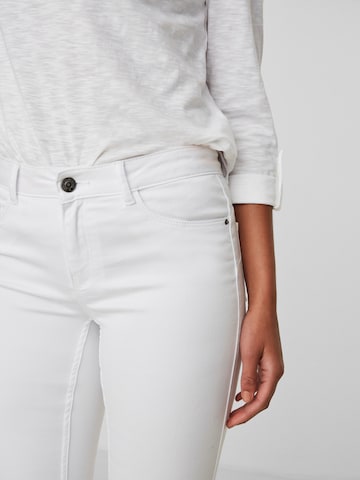 VERO MODA Jeans 'Seven' in Weiß