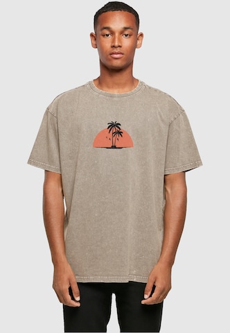 Merchcode Shirt 'Summer - Beach' in Bruin: voorkant
