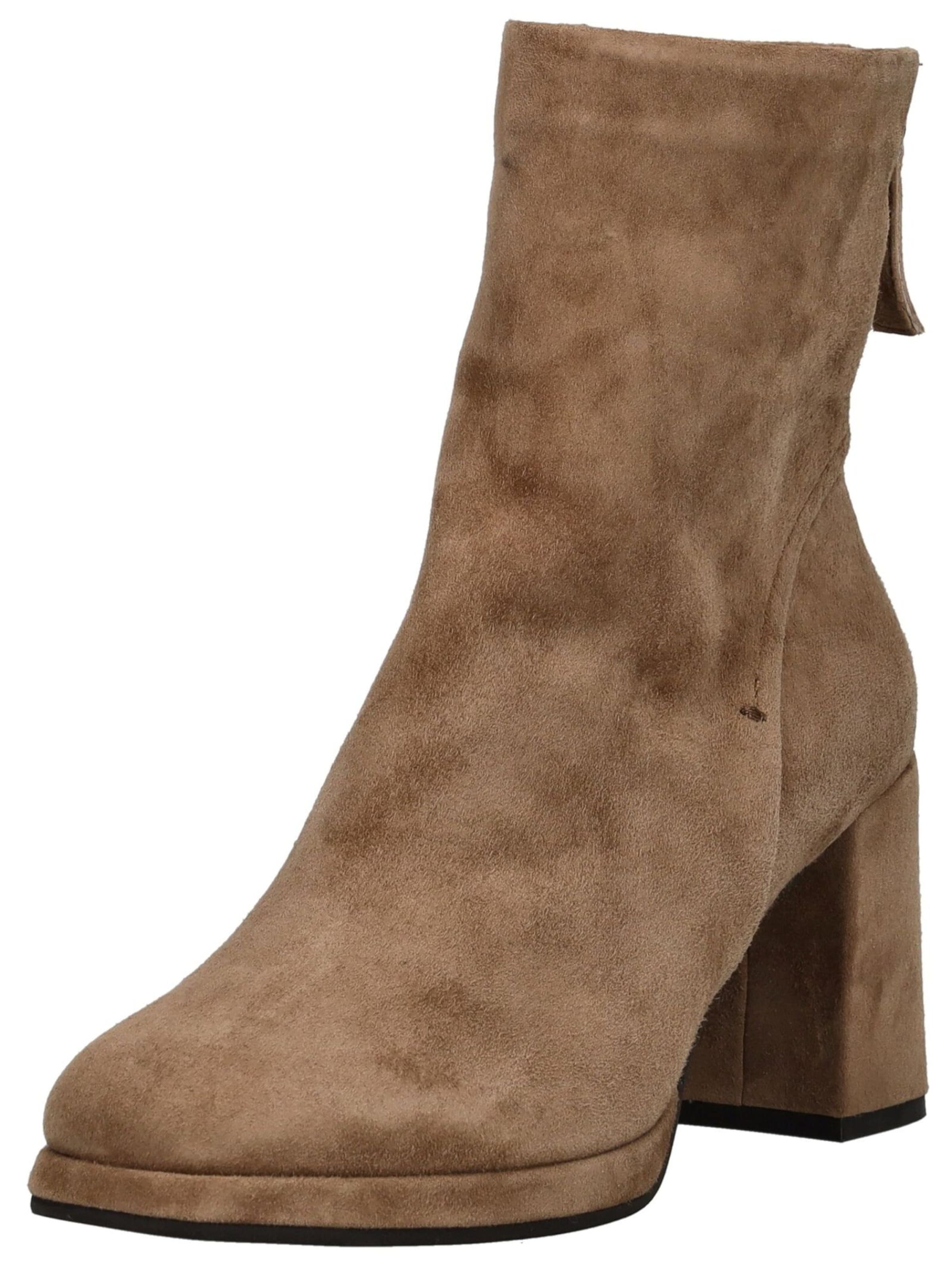 Regarde le Ciel Bootie in Brown: front
