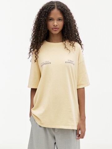 T-shirt Pull&Bear en jaune