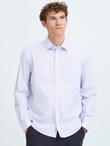 Coupe regular Chemise ' CFBJØRN ' Casual Friday en blanc