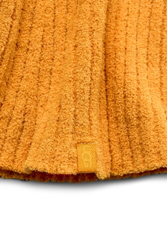 UGG Loosefit Shorts in Orange