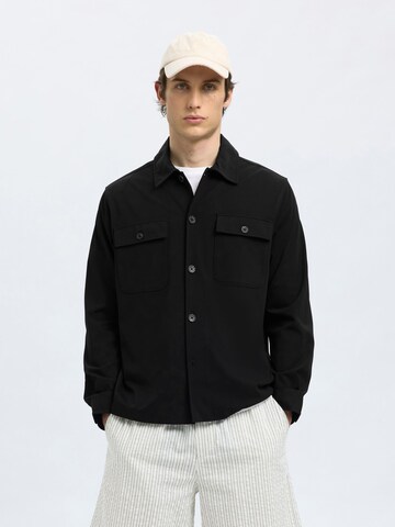 SELECTED HOMME Regular fit Overhemd in Zwart: voorkant