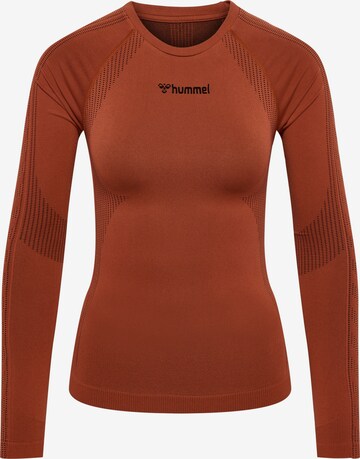 T-shirt fonctionnel Hummel en marron : devant