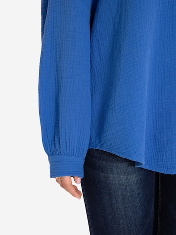 SASSYCLASSY Blouse in Blue