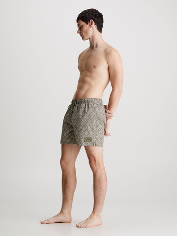 Calvin Klein Swimwear Badeshorts in Grün