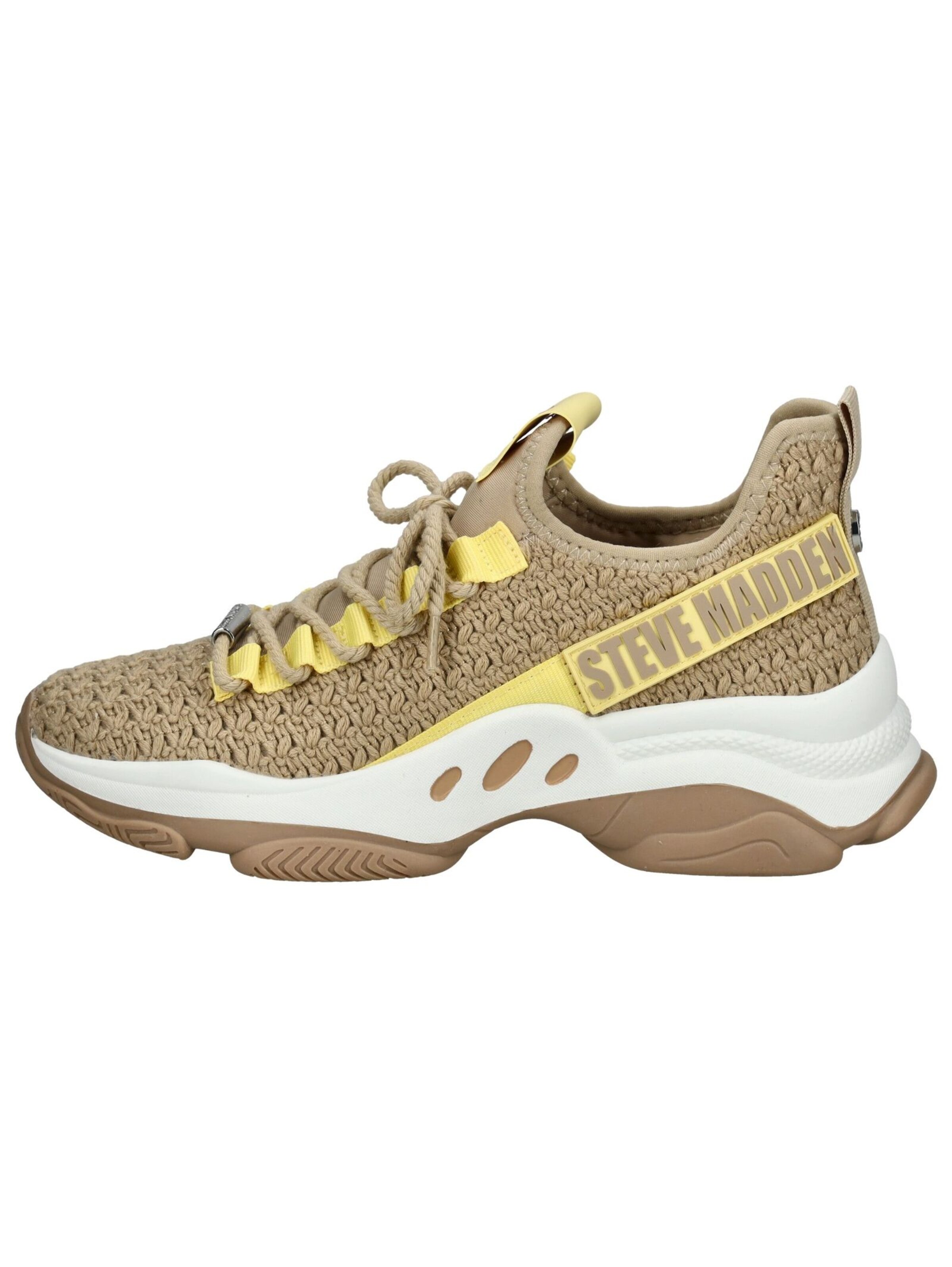 STEVE MADDEN Sneakers in Gold