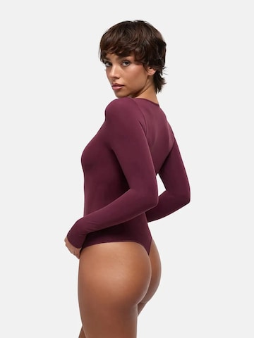 cfab - Body moldeador 'Clean Longsleeve Squareneck Sculpting Bodysuit with String' en rojo