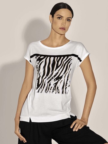 T-shirt MADELEINE en blanc : devant