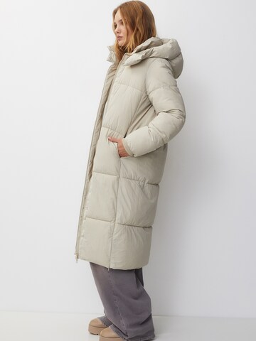 Pull&Bear Winter Coat in Beige
