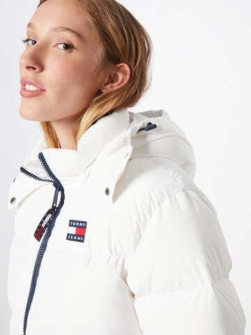 Veste d’hiver 'Alaska' Tommy Jeans en blanc